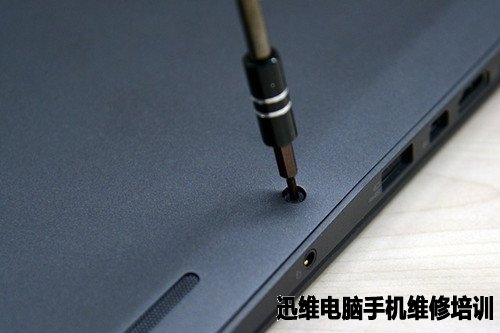 ThinkPad X1 Carbon拆解