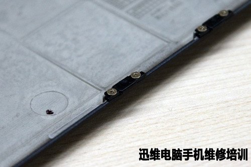 ThinkPad X1 Carbon拆解