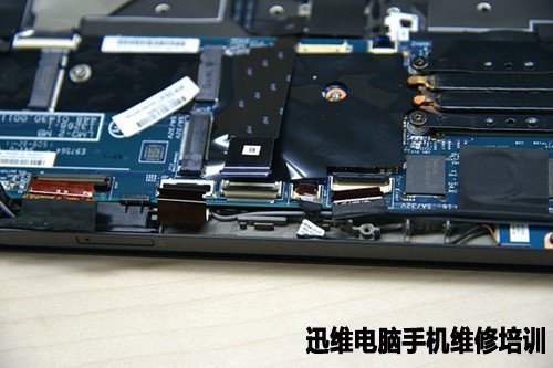 ThinkPad X1 Carbon拆解