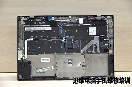 ThinkPad X1 Carbon拆解