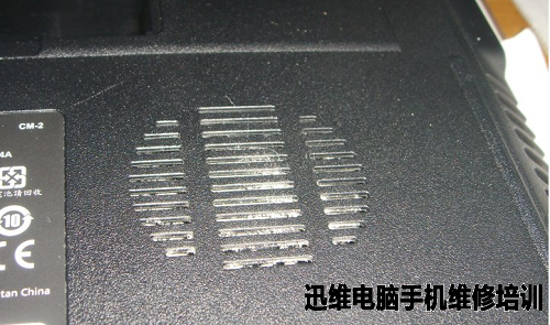 宏基笔记本电脑4741g拆机清灰