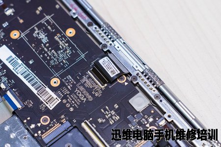联想YOGA 4 Pro拆解