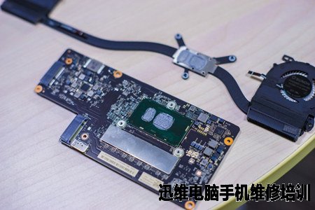 联想YOGA 4 Pro拆解