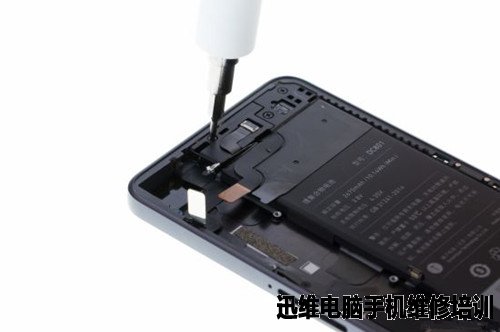 锤子手机T2拆解