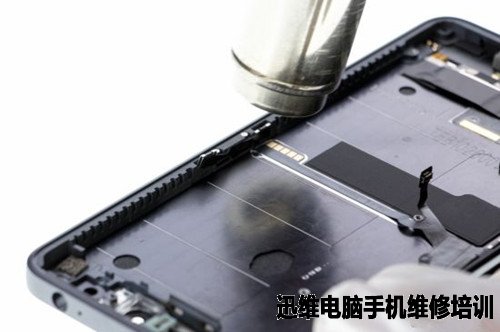 锤子手机T2拆解