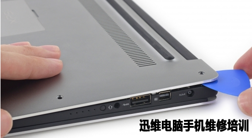 dell 笔记本XPS13拆机图解