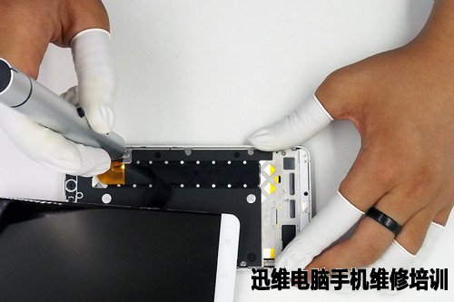 360奇酷手机旗舰版拆机有料