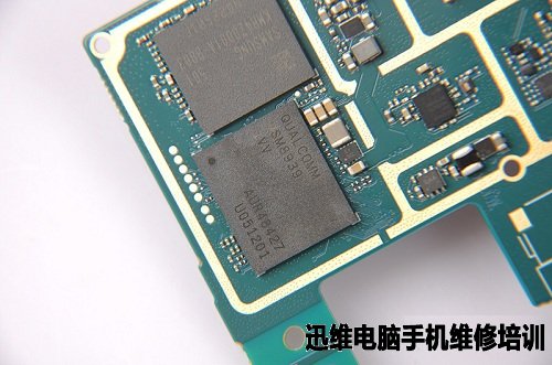 智能手机蓝魔Mos1拆机图文并茂!