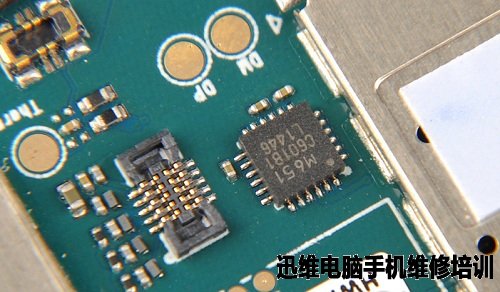 智能手机蓝魔Mos1拆机图文并茂!
