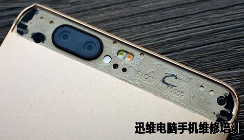 华为荣耀V8拆机 图4