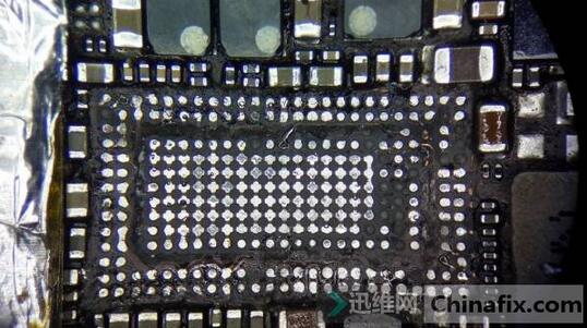 苹果IPAD MINI1不充电、不开机维修 图3