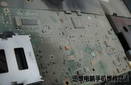 华硕K41V笔记本不开机故障维修一例!