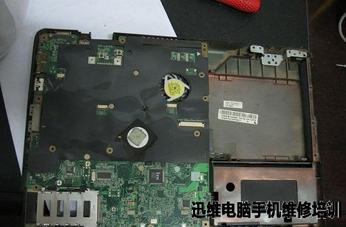 华硕K41V笔记本不开机故障维修一例!