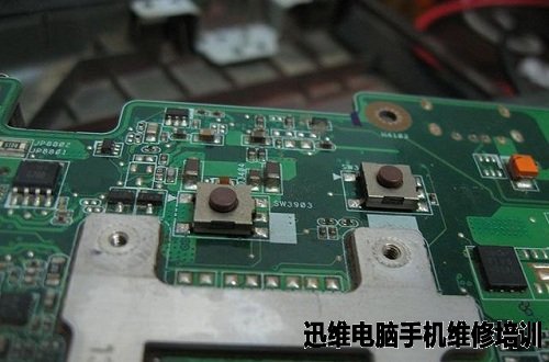 华硕K41V笔记本不开机故障维修一例!
