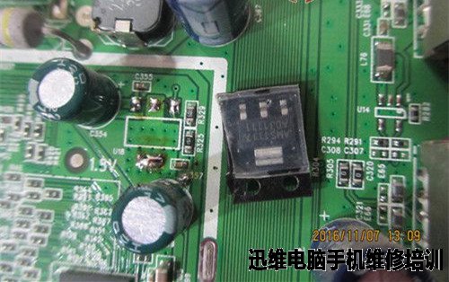 创维液晶电视32E60HR二次不开机检修