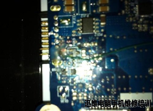 联想Y470不认适配器 无法充电维修 图5