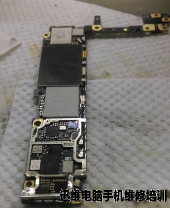 iPhone6S 不开机维修 图2