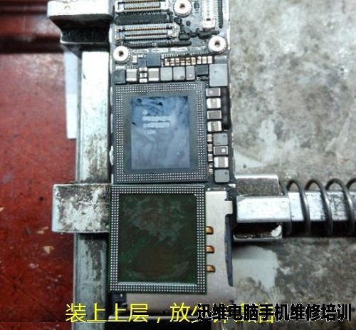 iPhone6 摔虚焊CPU 灰屏重启故障维修 图9