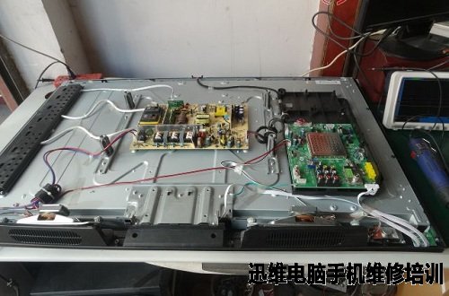 创维42M30SW液晶不开机故障维修