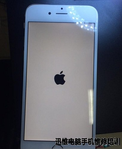 iPhone6换屏后蓝屏不开机维修 图13