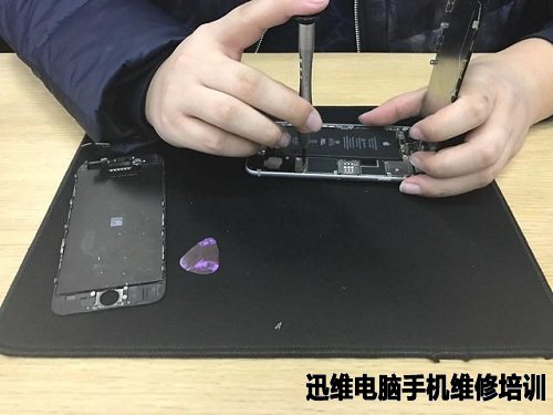 iPhone6屏幕损坏换屏维修一例