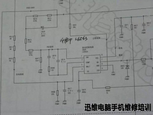 TCL L32M16开机指示灯不亮 无光栅无伴音维修 图6