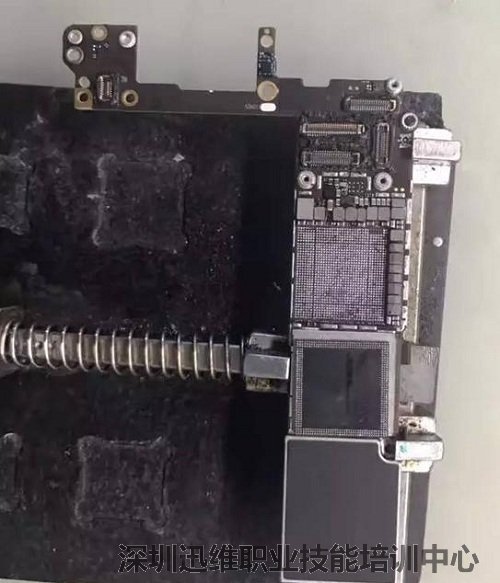 搬板解决iPhone6S手机连不上wifi故障导致主板无法修复的问题 图3