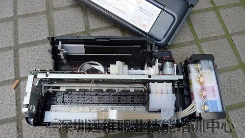 解决EPSON L301打印机卡纸的问题（图7）