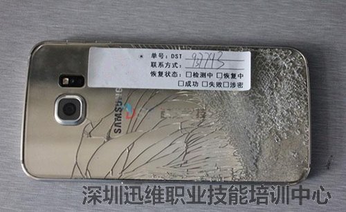 三星S6摔后手机开不了机,UFS2.0硬盘数据恢复(图2)