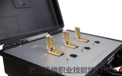 三星S6摔后手机开不了机,UFS2.0硬盘数据恢复(图8)