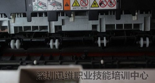 联想M7400扫描复印打印一体机卡纸拆修(图5)