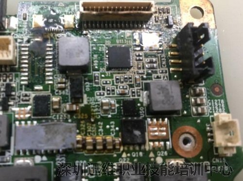 机械革命MR X6S笔记本开不了机维修(图3)