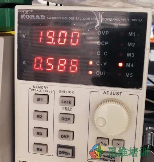 宏基5560G笔记本无法开机,触发掉电维修 图6