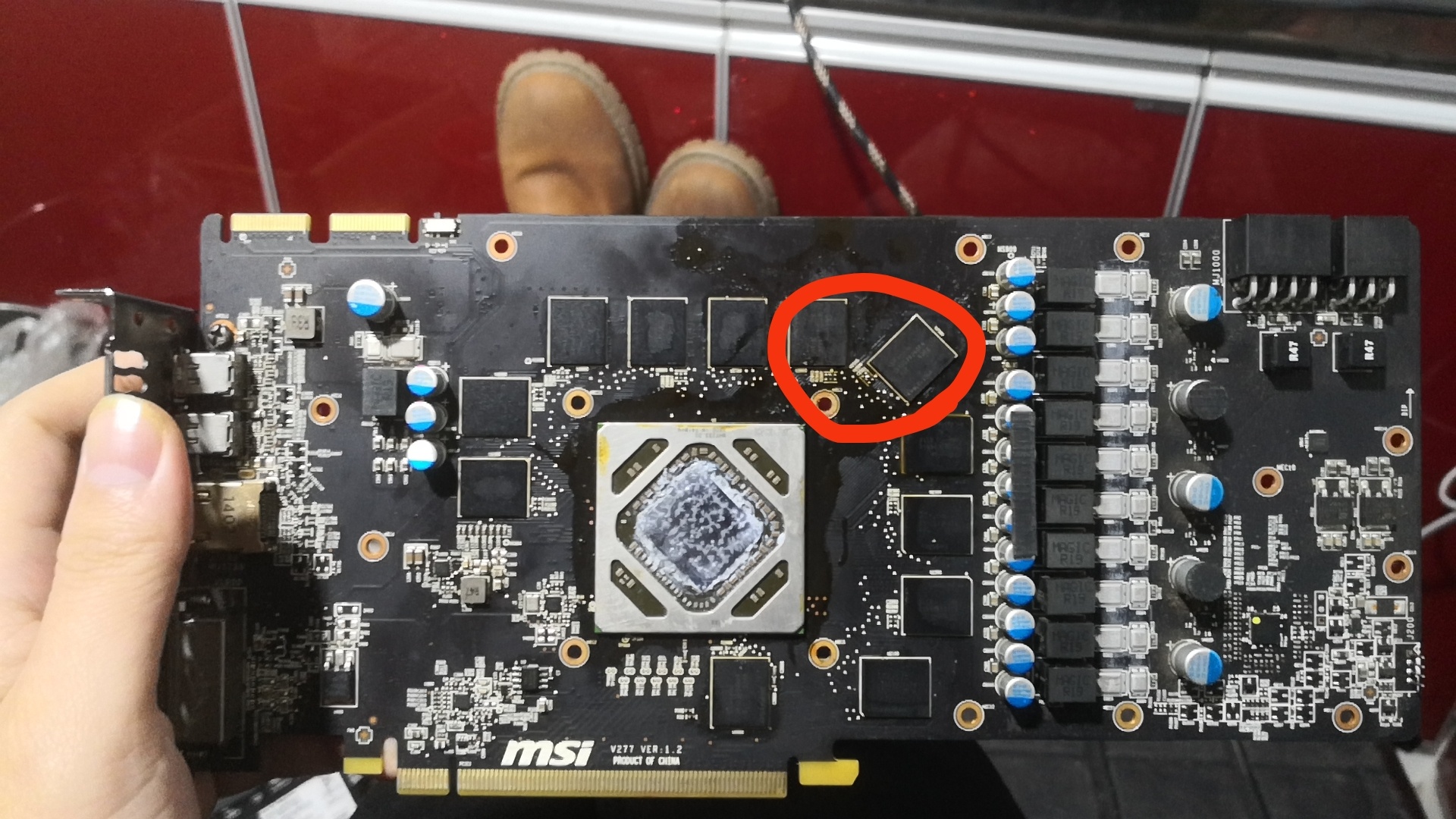 微星r9 280x显卡开机不显示维修