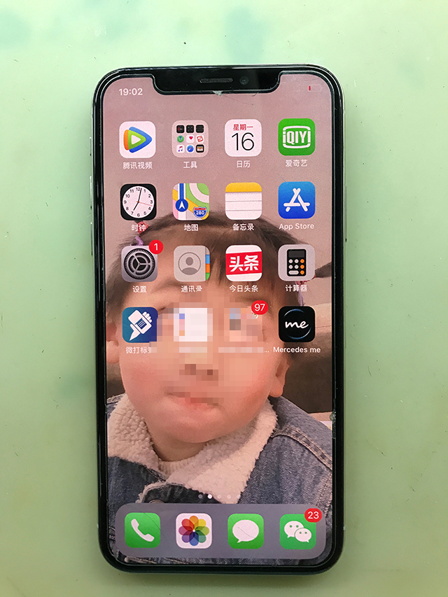 进水iPhone X开机卡白苹果进不了系统维修 图5