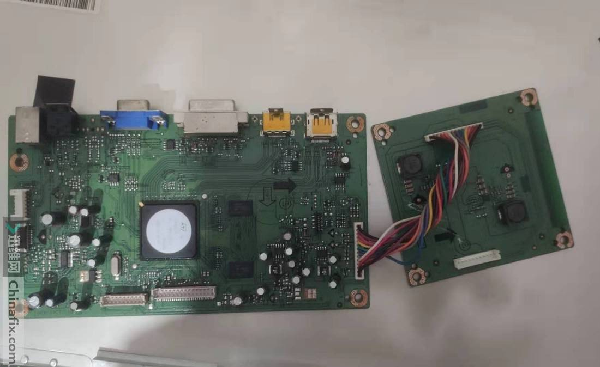 华硕PA249Q液晶显示器红屏维修 图2