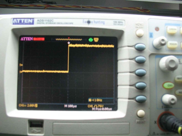 示波器抓3V