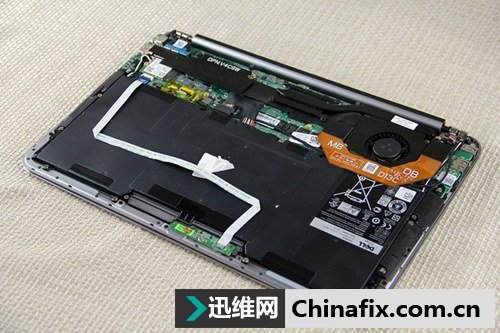 戴尔笔记本XPS 13拆机