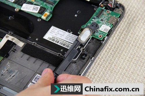 戴尔笔记本XPS 13拆机