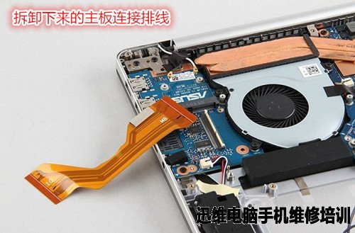 asus华硕ux501笔记本清理灰尘拆机图解