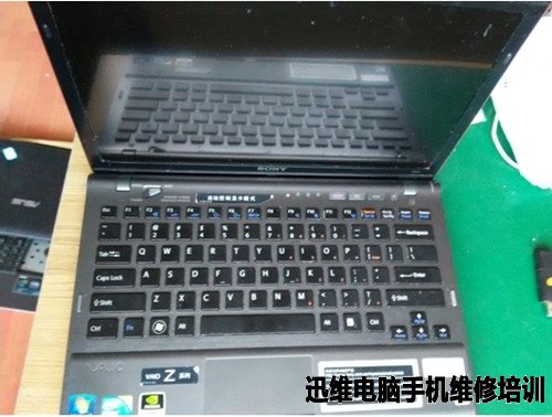 sony笔记本电脑PCG-31112T 图一