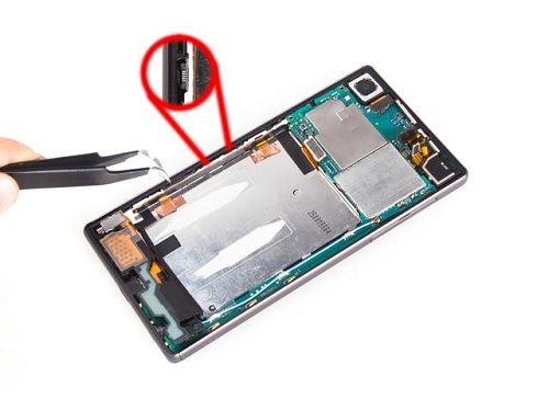 索尼Xperia Z5拆解