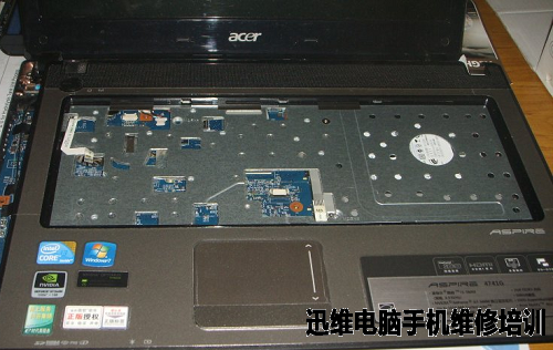 宏基笔记本电脑4741g拆机清灰
