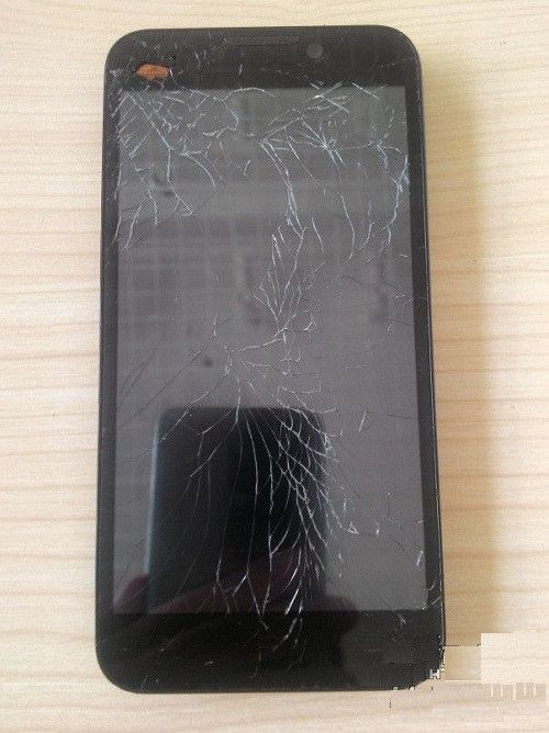 中兴v967s手机 外触摸屏粉碎
