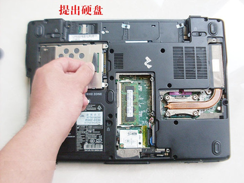 dell 1420拆机教程（一） 图六