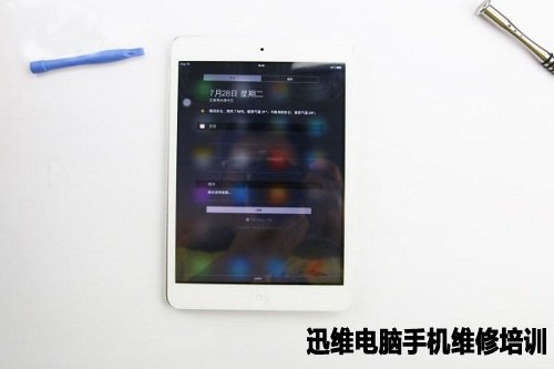 iPad mini2拆解换屏全靠diy手工