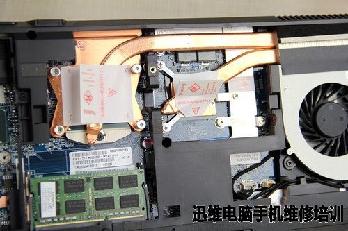 神舟战神K660E拆机 图5