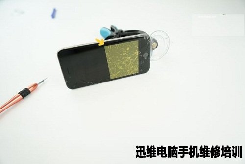 iPhone手机6碎屏换屏过程