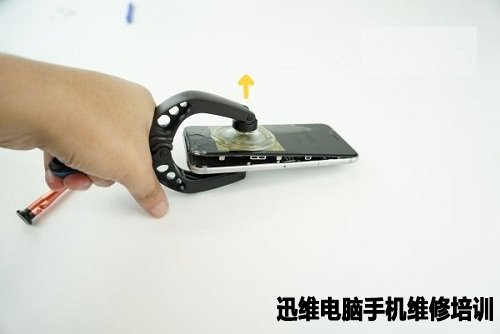 iPhone手机6碎屏换屏过程