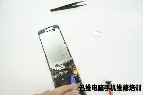 iPhone手机6碎屏换屏过程